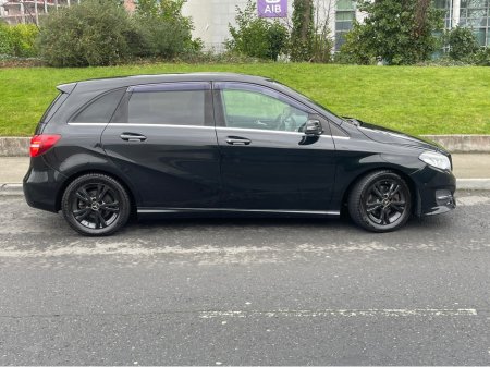 2016 Mercedes-Benz B Class B180  DBA-246242 €14,495