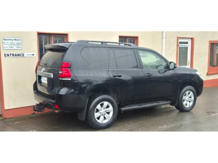 2021 Toyota Landcruiser LWB Manual