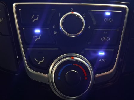 2015 Hyundai i30 BLUETOOTH - CRUISE CONTROL €8,995 thumbnail