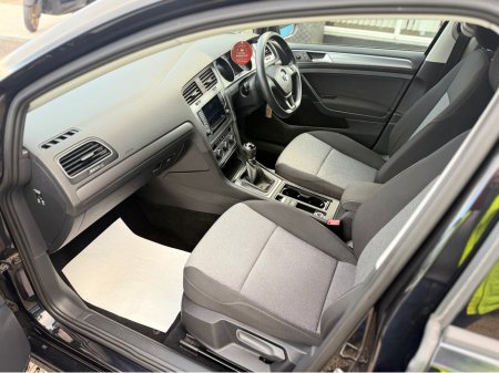 2014 Volkswagen Golf 1.2 TSI BLUEMOTION TECHN-G TSI TECHNOLOGY €11,995 thumbnail