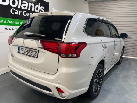 2017 Mitsubishi Outlander (Very Low Kms) HYBRID 2.0 PHEV AUTOMATIC 5DR MODEL  www.bolandscarcentre.ie €18,900 thumbnail