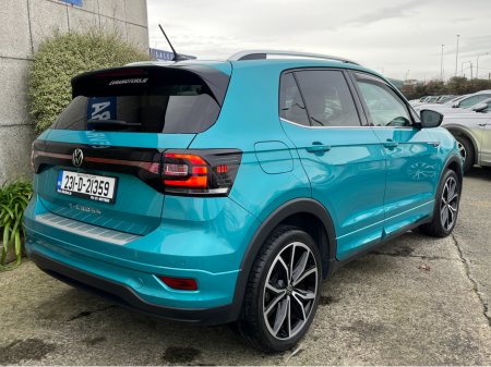 2023 Volkswagen T-Cross R-LINE 1.0 TSI MANUAL //LOW MILES//HEATED SEATS//ADAPTIVE CRUISE CONTROL//REVERSE CAMERA// €24,950