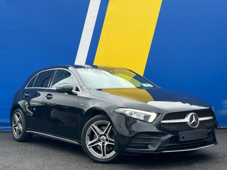 2021 Mercedes-Benz A Class A250e AMG-LINE EXECUTIVE 1.3 HYBRID AUTO // FULL SERVICE HISTORY // 18