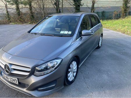 2016 Mercedes-Benz B Class B SERIES  5DR AUTOMATIC €13,750 thumbnail