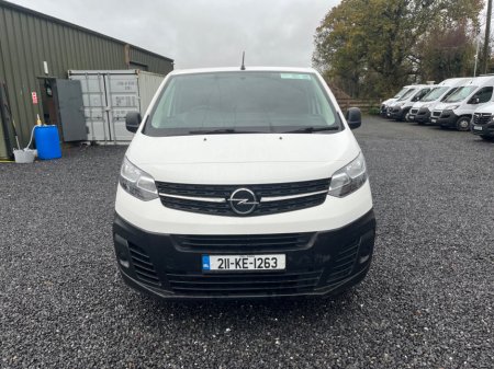 2021 Opel Vivaro  €11,250