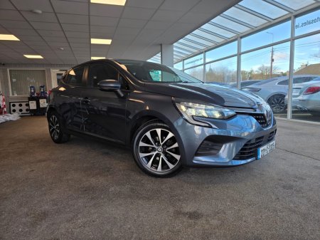 2022 Renault Clio ICONIC TCE 90 MODEL ECC 5 5DR €13,950