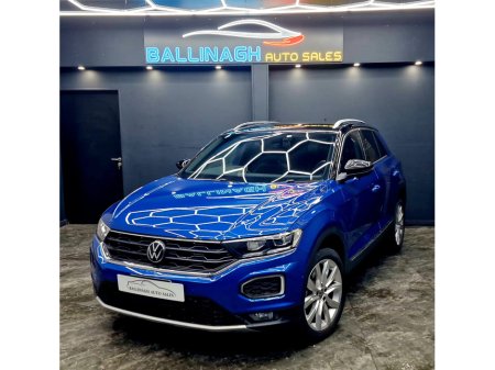 2022 Volkswagen T-Roc 2.0 TDI 150bhp Sport €29,950 thumbnail