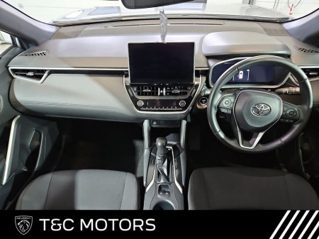 2023 Toyota Corolla 1.8 Hybrid Luna Hatchback - Reversing Camera, A/C, Apple Carplay & Android Auto, Cruise Control €28,995