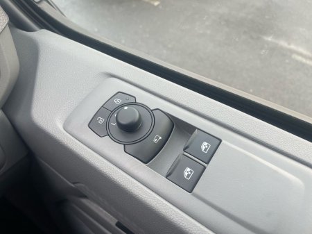 2025 Volkswagen Transporter  €36,475 thumbnail