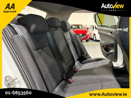 2021 Volkswagen Golf MK 8 New Model 1.0 Self Charging Mild Hybrid, AA APPROVED // FINANCE & NATIONWIDE DELIVERY AVAILABLE // SIMI DEALER €23,995 thumbnail