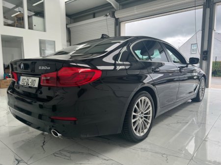 2019 BMW 5 Series 530e SE Auto €19,995