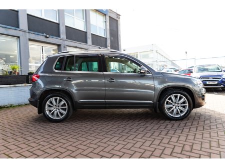 2016 Volkswagen Tiguan 2.0 TDI SPORT EDITION 110BHP 5DR SUV // FULL LEATHER AND PAN ROOF // IRISH CAR WITH ONLY 133,000 KMS // BUY WITH CONFIDENCE AA AND SIMI APPROVED DEALER // FINANCE ARRANGED // ALL TRADE INS WELCOME // €15,900