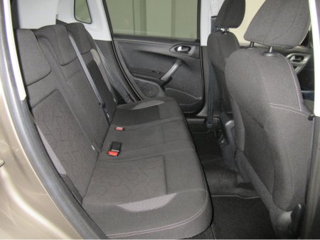 2017 Peugeot 2008 ACTIVE 1.2 PURETECH - LOW MILEAGE - SCRAPPAGE AVAILABLE €9,995 thumbnail