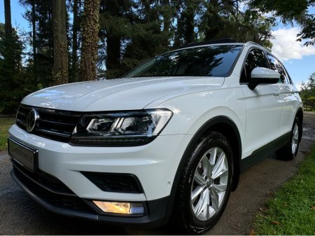 2017 Volkswagen Tiguan 2.0TDI 150BHP HI-LINE * HUGE SPEC *
