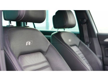 2016 Volkswagen Passat  €17,950 thumbnail