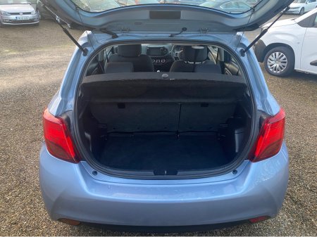 2015 Toyota Yaris 1.0 LUNA MC 4DR €9,950 thumbnail