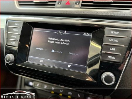 2018 Skoda Superb 1.6 TDI 120BHP STYLE ESTATE / IRISH CAR / FULL HISTORY €18,950 thumbnail