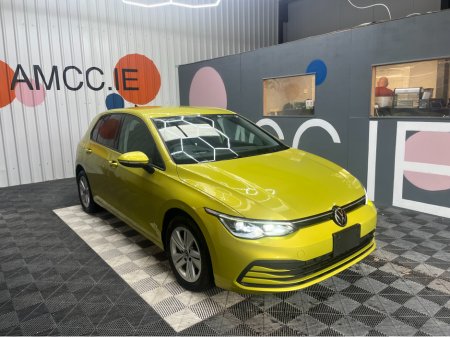 2021 Volkswagen Golf GOLF AUTOMATIC 1.0 ETSI ACTIVE / 38k KMs / REVERSE CAMERA , ADAPTIVE CRUISE & MORE €24,950