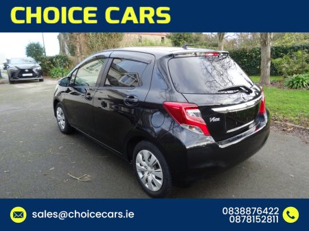 2015 Toyota Yaris 1.3 AUTO KEYLESS GO €9,500
