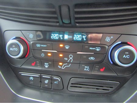 2018 Ford Kuga TITANIUM 2.0 TDCI 150PS 4WD thumbnail