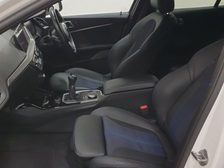 2023 BMW 1 Series 118i M Sport Hatch 5-door / Pro Pack €33,995 thumbnail