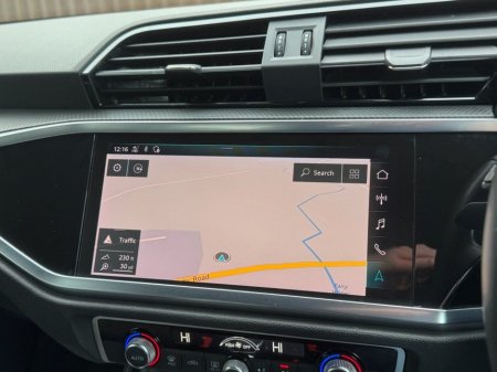 2020 Audi Q3 2.0 TDI 35 Sport SUV 5dr Diesel S Tronic Euro 6 (s/s) (150 ps) 20'' ALLOYS INCLUDED + VIRTUAL COCKPIT + APP CARPLAY €32,900 thumbnail