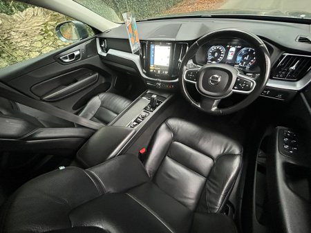 2020 Volvo XC60  €28,850 thumbnail