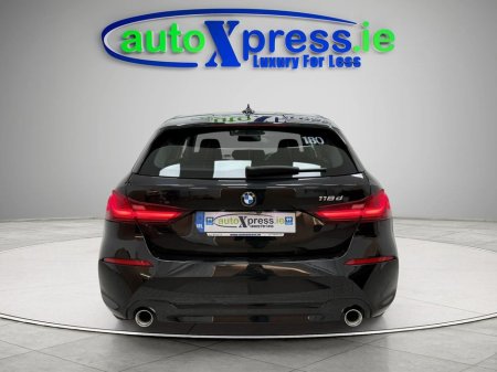 2021 BMW 1 Series 118D PLAY Automatic €25,995 thumbnail