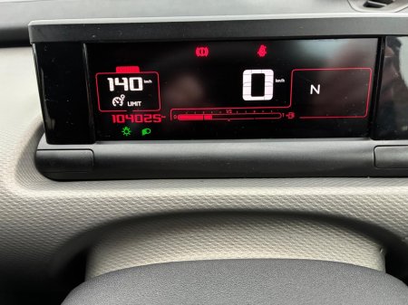 2017 Citroen C4 Cactus 1.2 PURETECH 820 FL FLAIR ETG S/ €10,950 thumbnail