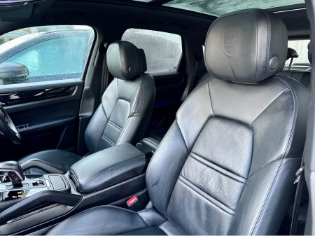 2021 Porsche Cayenne *N1 5 SEAT BUSINESS EDITION* V6 HYBRID 5DR AUTO thumbnail