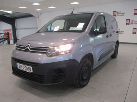 2021 Citroen Berlingo  €15,900