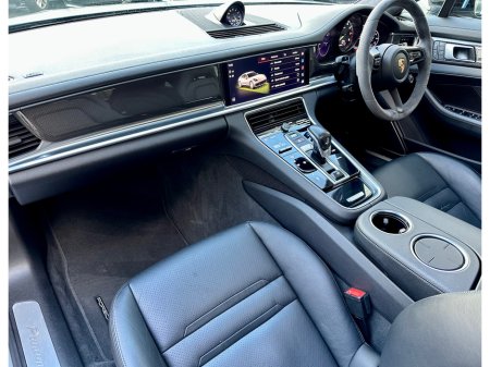 2022 Porsche Panamera 2+2 E-HY E-HYBRID CARBON TRIM €84,950 thumbnail