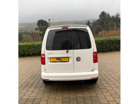 2020 Volkswagen Caddy C20 TRENDLINE TDI €15,160 thumbnail