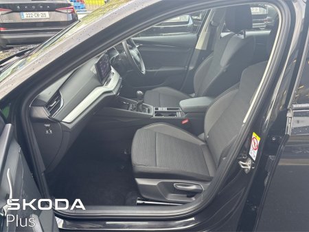 2025 Skoda Octavia Selection 2.0TDI 115HP €32,850