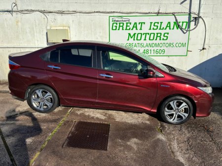 2015 Honda Grace  €13,500