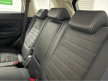 2019 Mitsubishi Outlander (Low Kms) HYBRID 2.4 PHEV AUTOMATIC 5DR MODEL  www.bolandscarcentre.ie €22,900 thumbnail