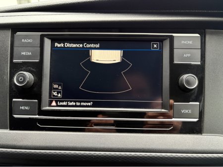 2022 Volkswagen Transporter T6 LWB Trendline 2.0 TDI 110HP €15,950 thumbnail