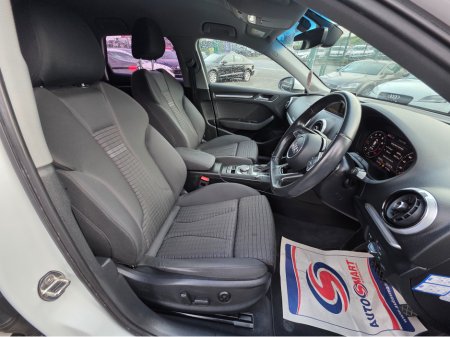 2017 Audi A3 SPORTS EDITION 1.4 TFSI  VIRTUAL COCKPIT - NAVIGATION -CARPLAY ANDROID AUTO - REVERSING CAMERA / PARKING SENSORS - DRIVE MODE €18,500 thumbnail