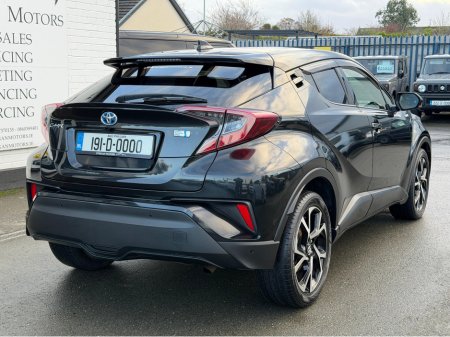 2019 Toyota C-HR 1.8 HYBRID SPORT AUTO €21,950
