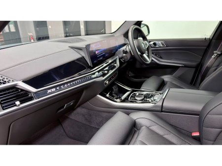 2025 BMW X5 XDRIVE50E M SPORT AUTO €99,250 thumbnail