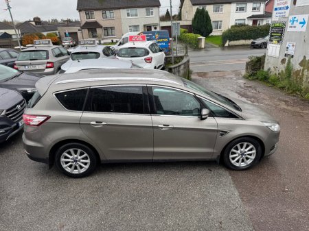 2017 Ford S-Max TITANIUM  7 Seater €11,900