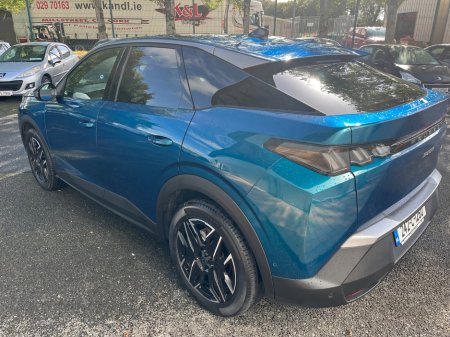 2024 Peugeot 3008 1.2 MHEV PureTech 136bhp eDCS6 Allure €38,900