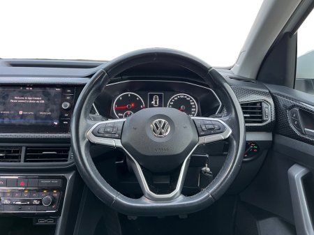 2020 Volkswagen T-Cross STYLE 1.6 TDI MANUAL 5SPEED 95BHP 5DR €19,900 thumbnail
