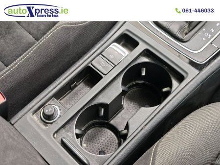 2016 Volkswagen Golf 1.4 TSI Highline, Automatic, Reversing camera €15,995 thumbnail