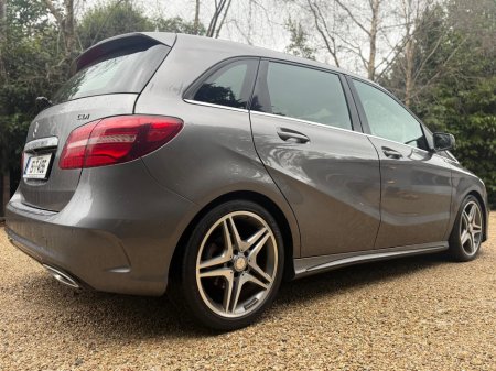 2015 Mercedes-Benz B Class 180 CDI AMG LINE PREMIUM €12,950 thumbnail