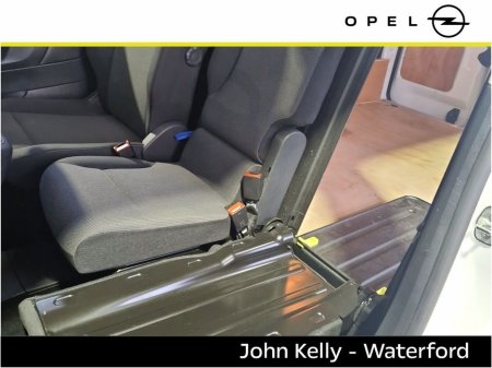 2024 Peugeot Partner L1H1-1.5 100BHP D 3D €19,895