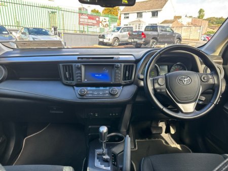 2016 Toyota Rav4 FRESH SELECTION OF TRADE-INS RAV4 2.5 HYBRID LUNA €22,500 thumbnail