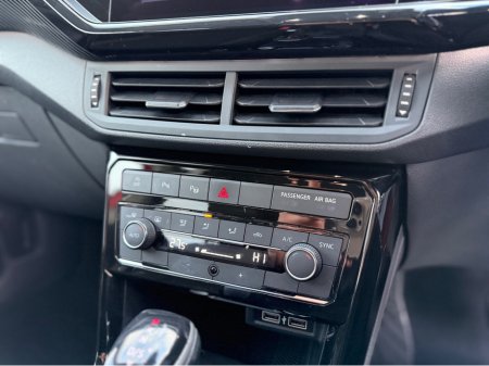 2020 Volkswagen T-Cross HIGHLINE - 1.0L PETROL - AUTO - 12M WARRANTY - CAR: 1608 €18,950 thumbnail