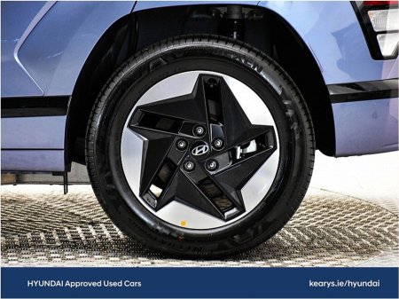2024 Hyundai Kona EV Platinum 65KW €32,990 thumbnail