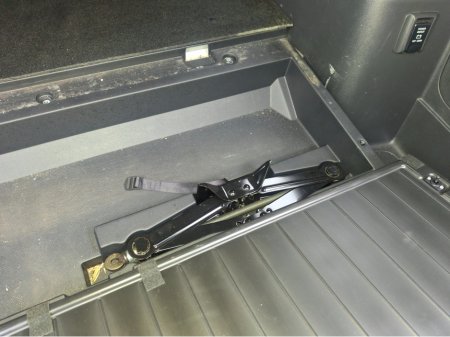 2019 Mitsubishi Outlander 2.4 JURO PHEV 4WD 20 2.0 200BHP 5DR €17,950 thumbnail